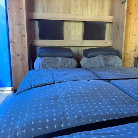 Living House Am Wohnmobilhafen Gessenpark Gera